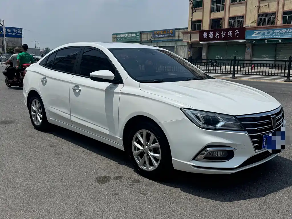 Roewe i5 2020 — фото 3