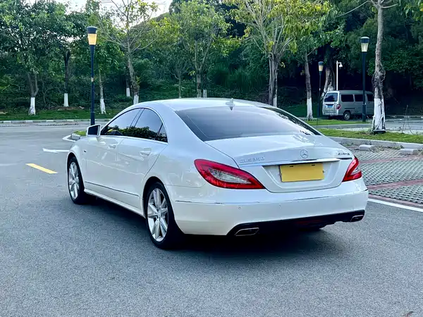 Mercedes-Benz CLS 2012