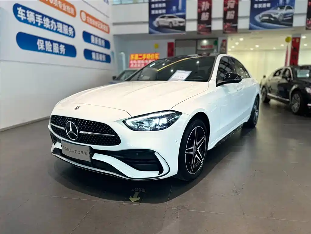 Mercedes-Benz C-Class 2024