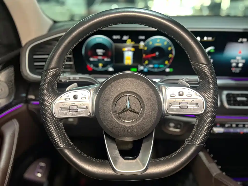 Mercedes-Benz GLS 2023 — фото 11