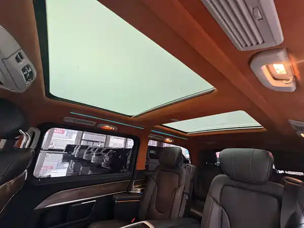Mercedes-Benz V-Class 2021
