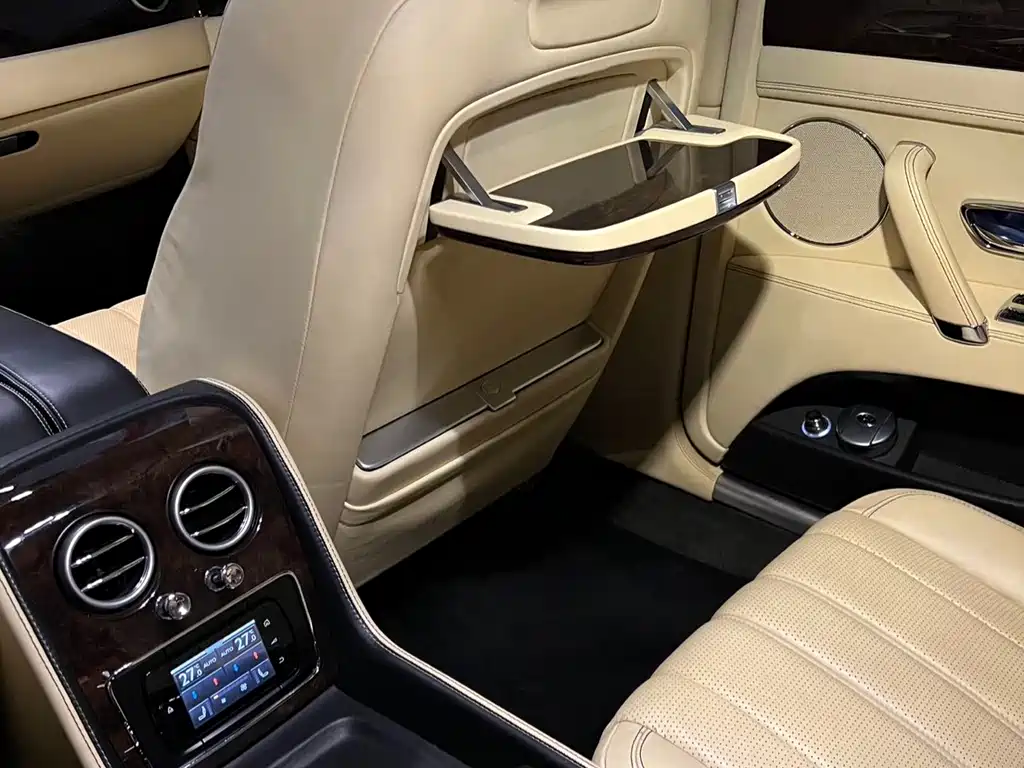 Bentley Flying Spur 2014 — фото 4