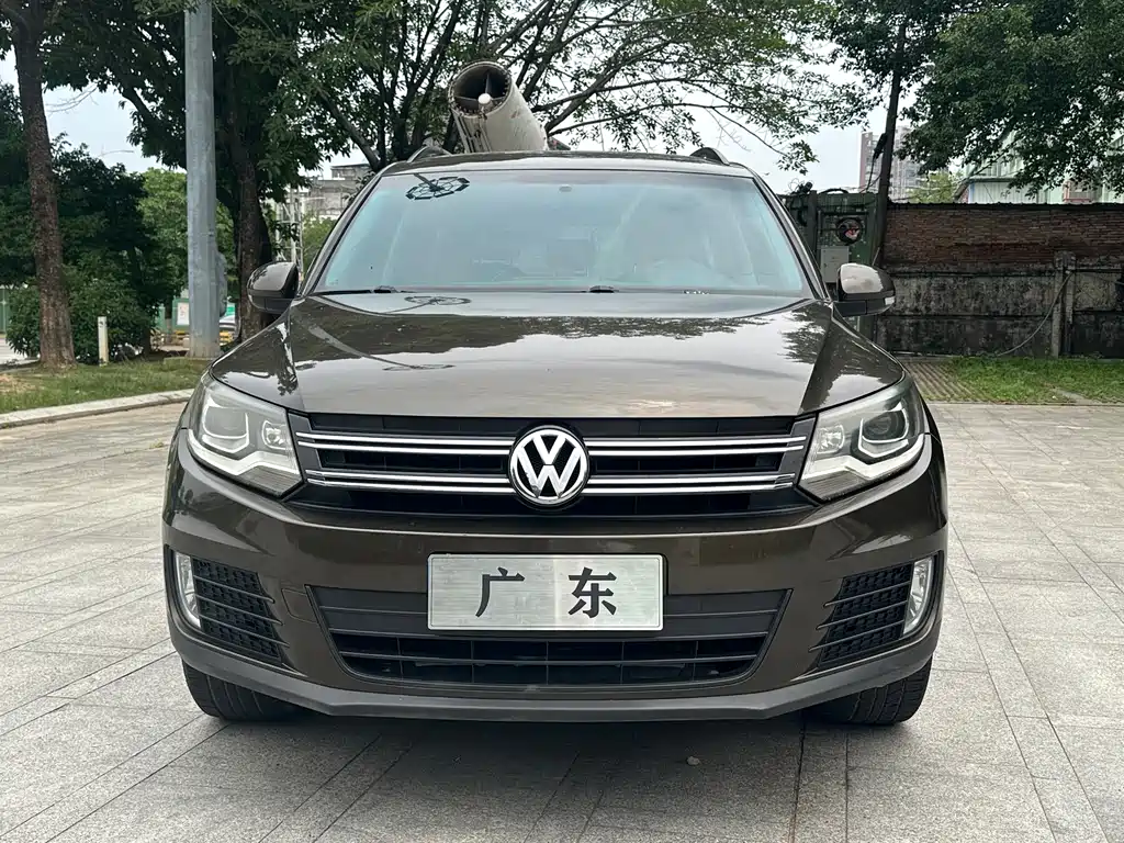 Volkswagen Tiguan 2017 — фото 2