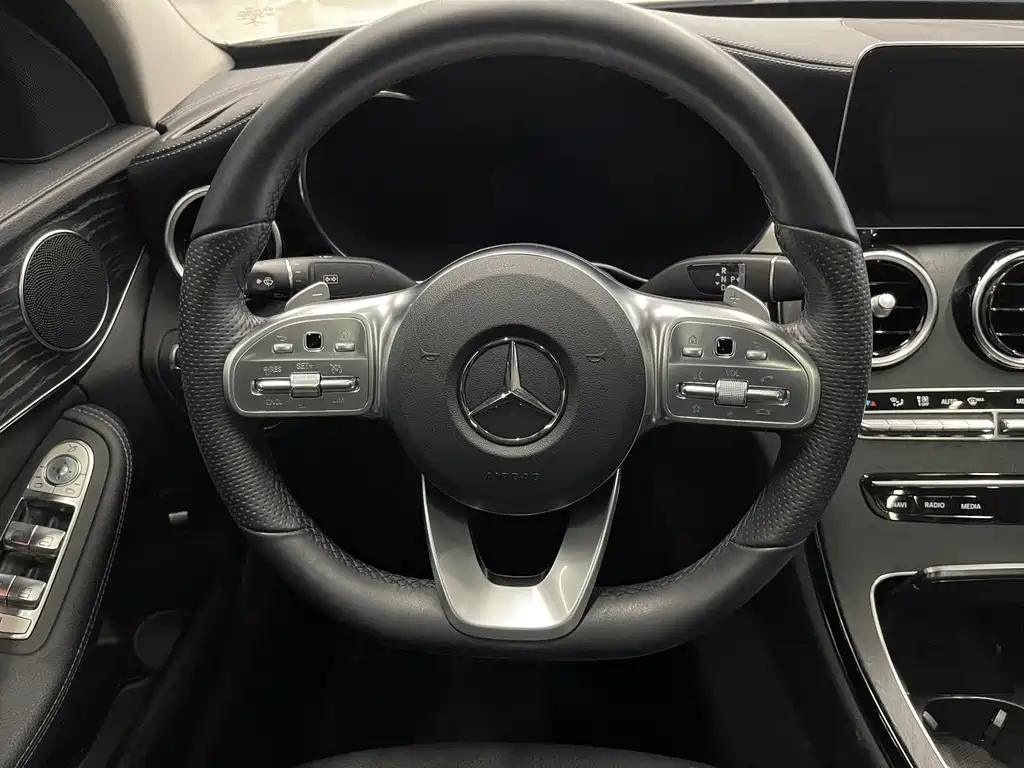 Mercedes-Benz C-Class 2021 — фото 16