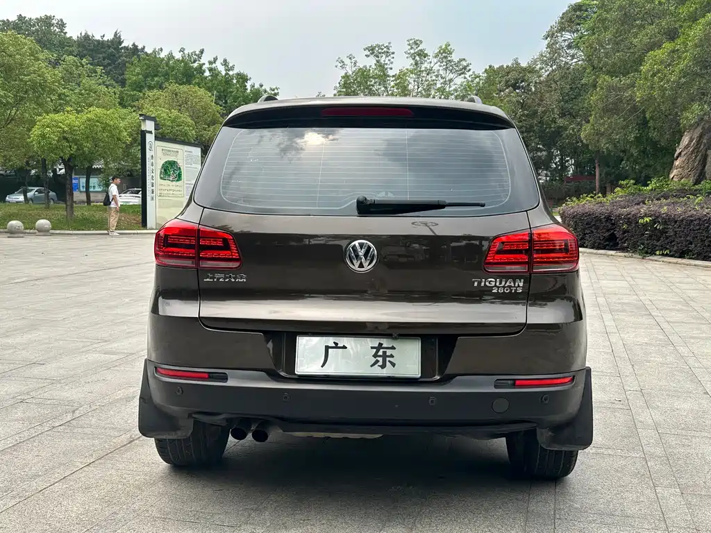 Volkswagen Tiguan 2017 — фото 8