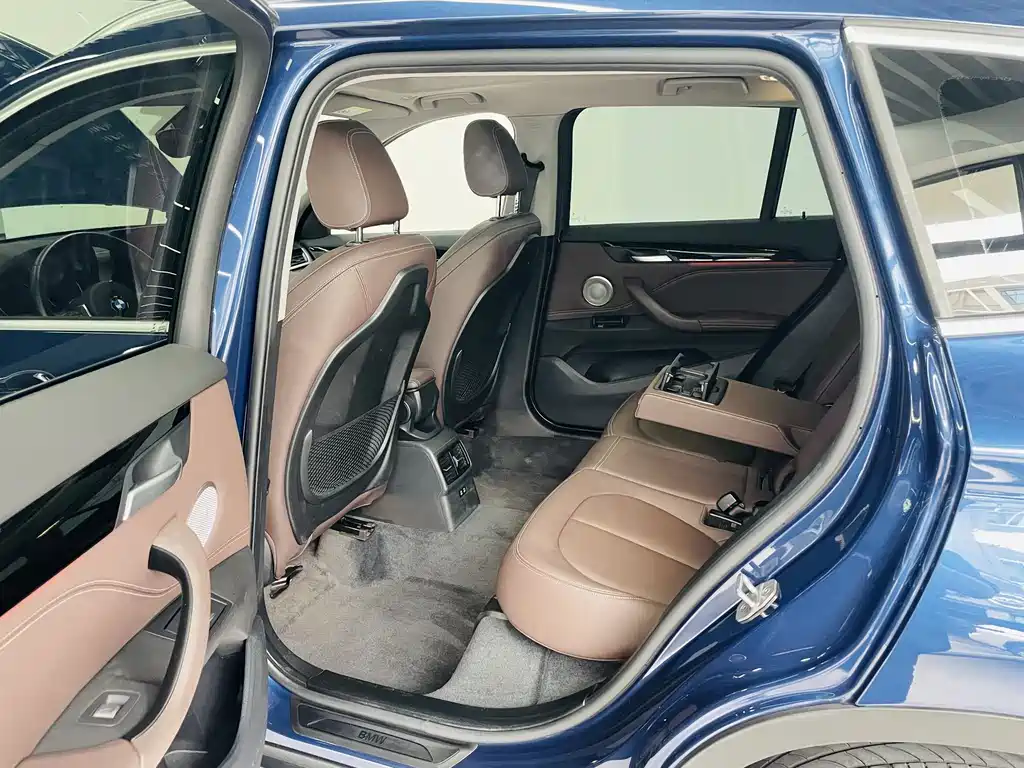 BMW X1 2022 — фото 10