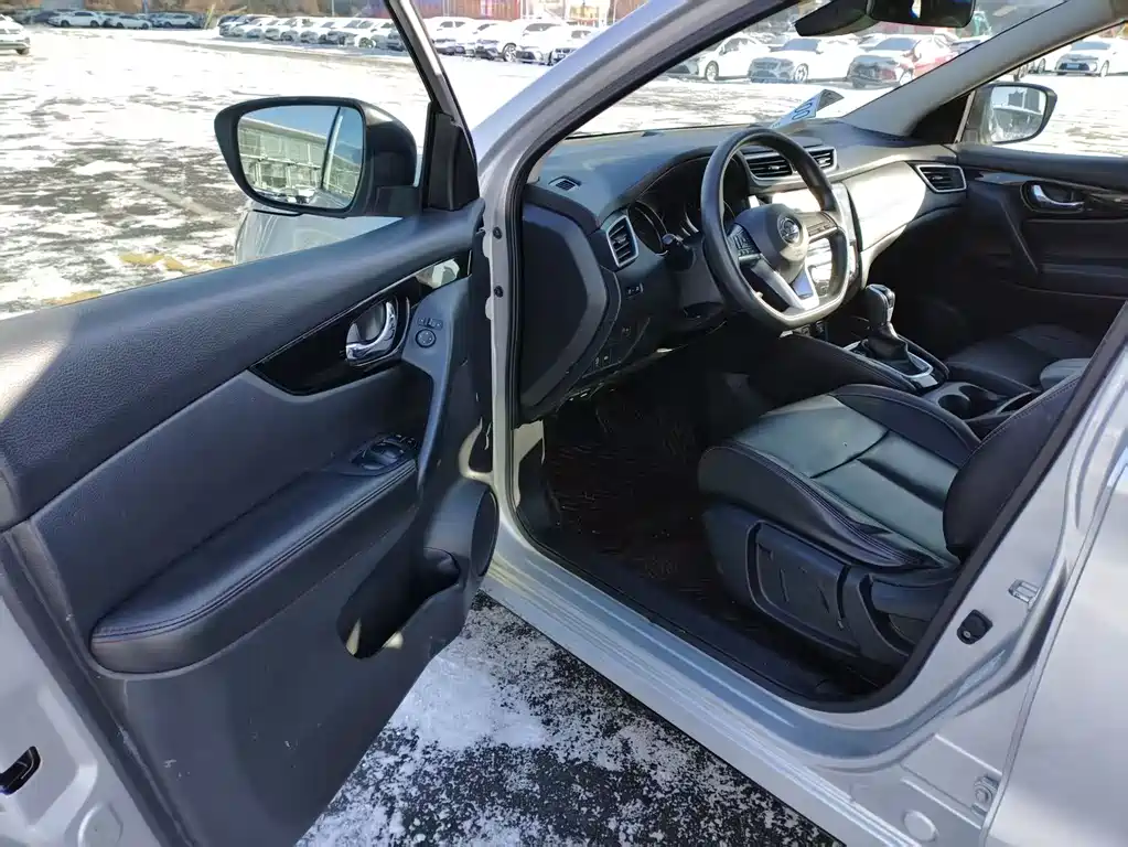 Nissan Qashqai 2021 — фото 9