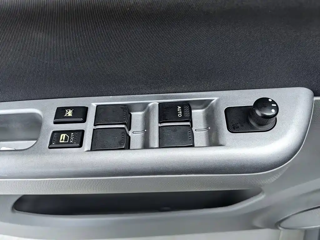 Suzuki Swift 2018 — фото 9