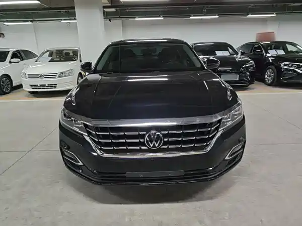 Volkswagen Passat 2021