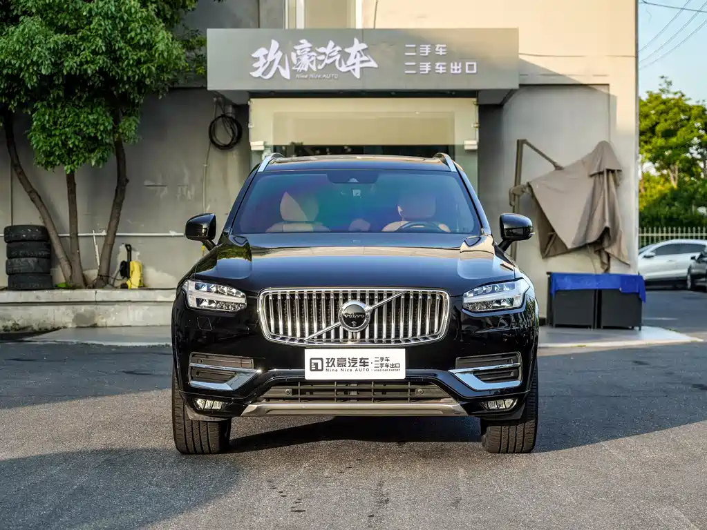 Volvo XC90 2017 — фото 2