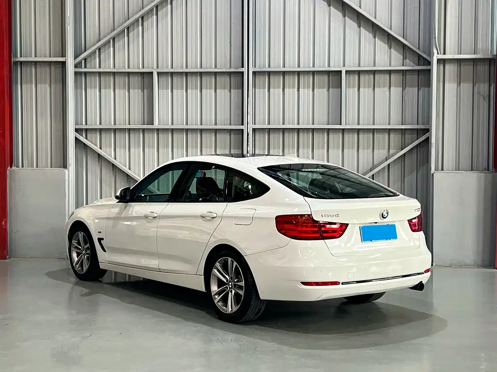 BMW 3 Series GT 2016 — фото 9