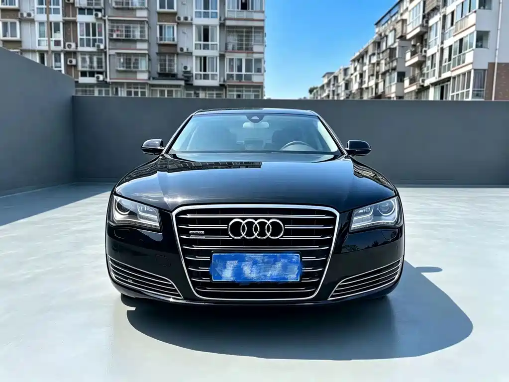 Audi A8 2013