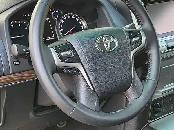 Toyota Prado 2018