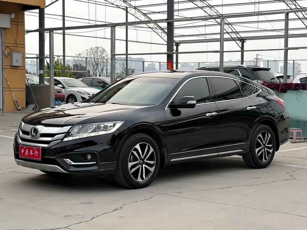 Honda Crosstour 2016 — фото 1