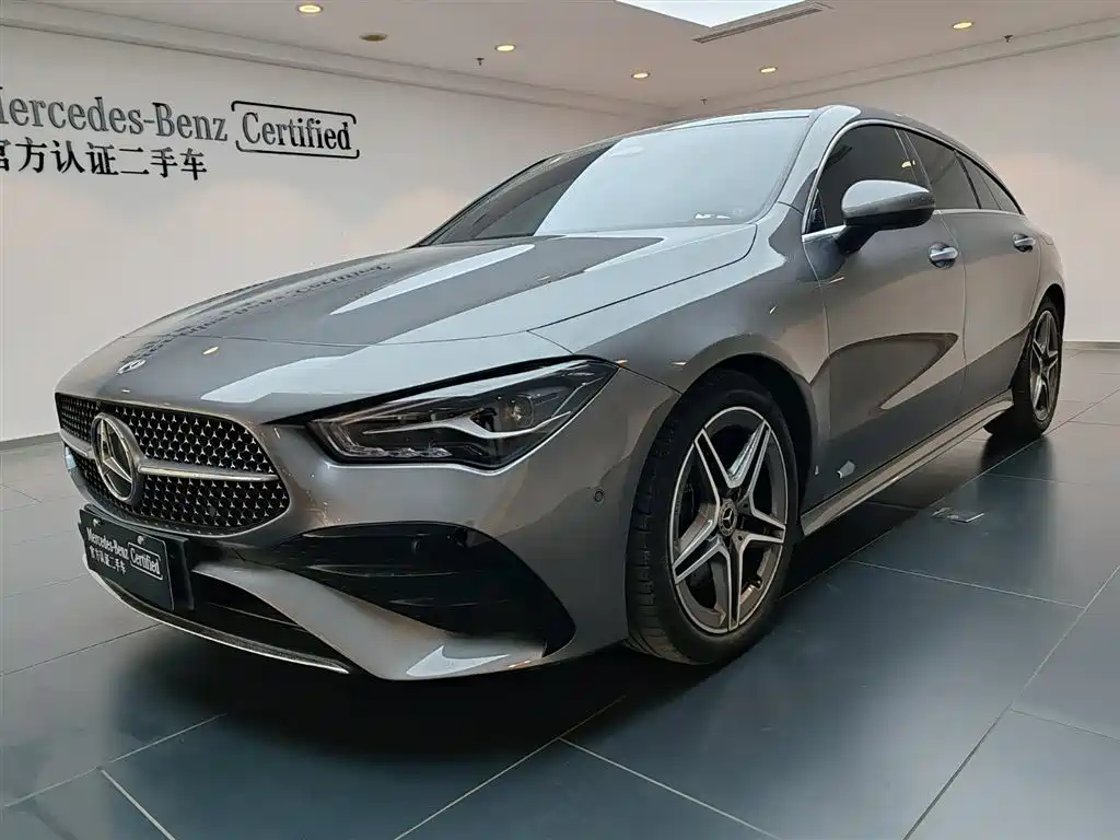 Mercedes-Benz CLA 2025 — фото 1