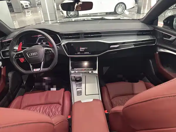Audi A7L 2023