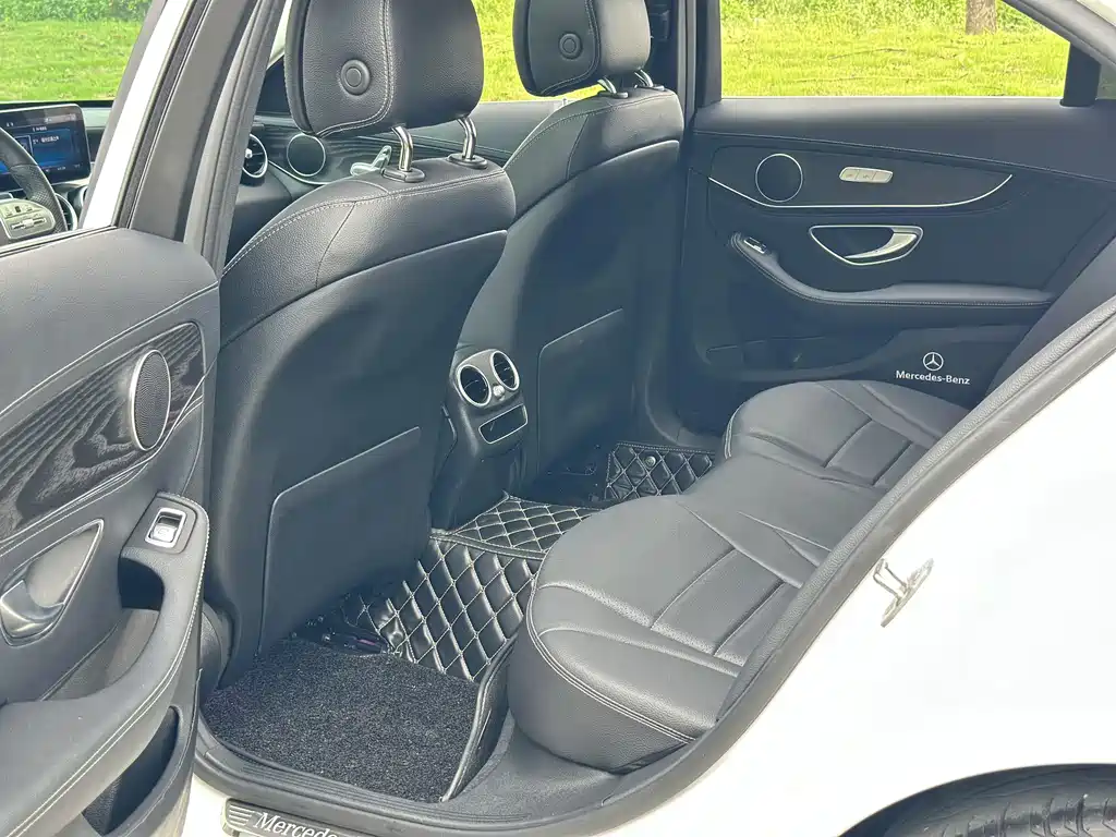 Mercedes-Benz C-Class 2020