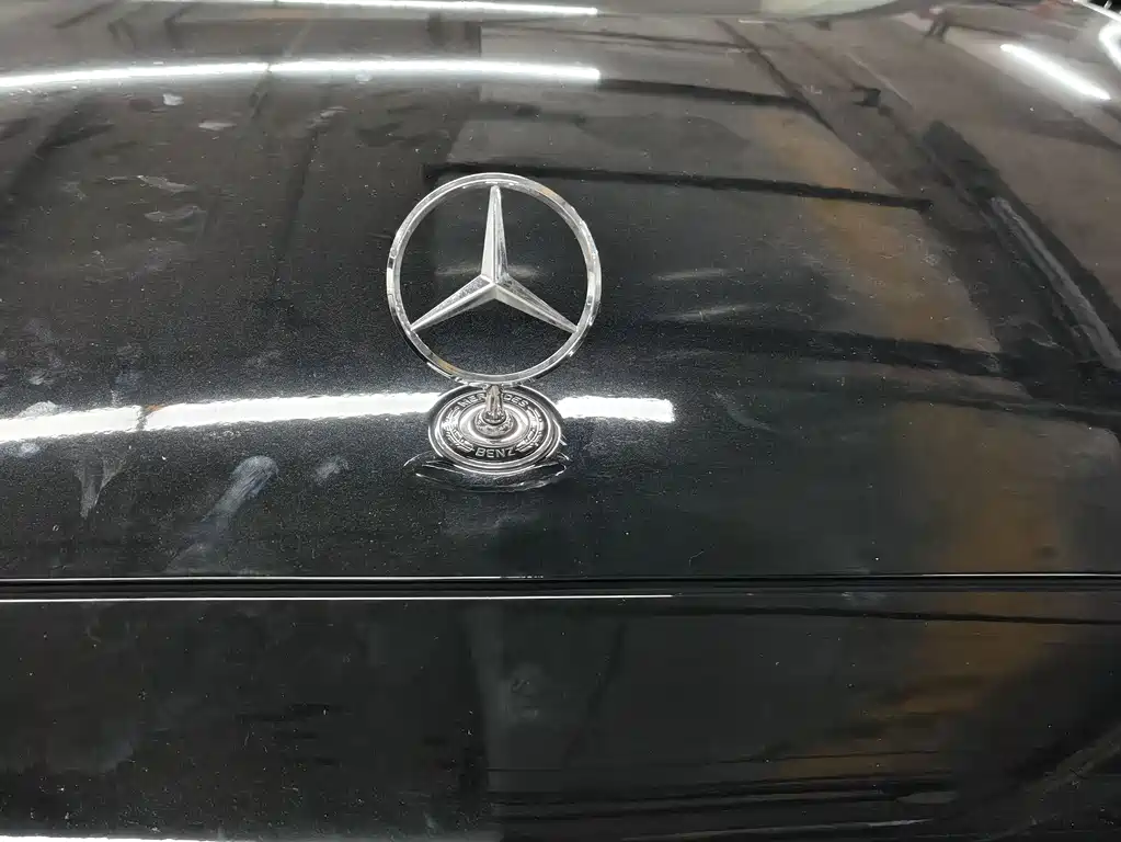 Mercedes-Benz E-Class 2023 — фото 11