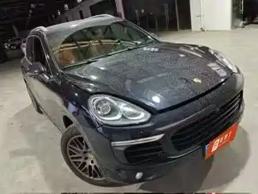 Porsche Cayenne 2016 — фото 2