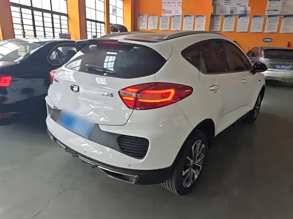Geely Emgrand GS 2018