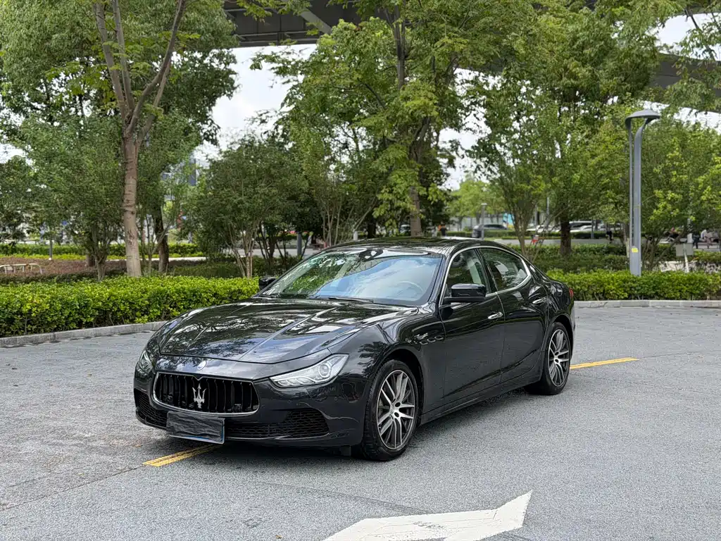 Maserati Ghibli 2014 — фото 1