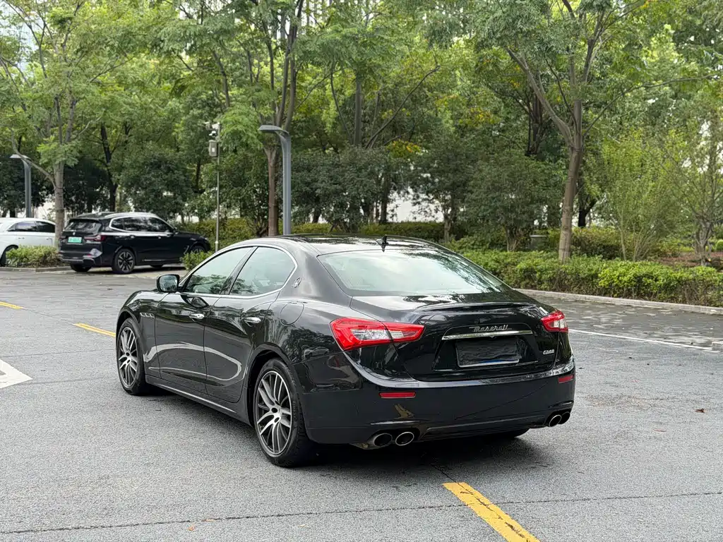 Maserati Ghibli 2014 — фото 15