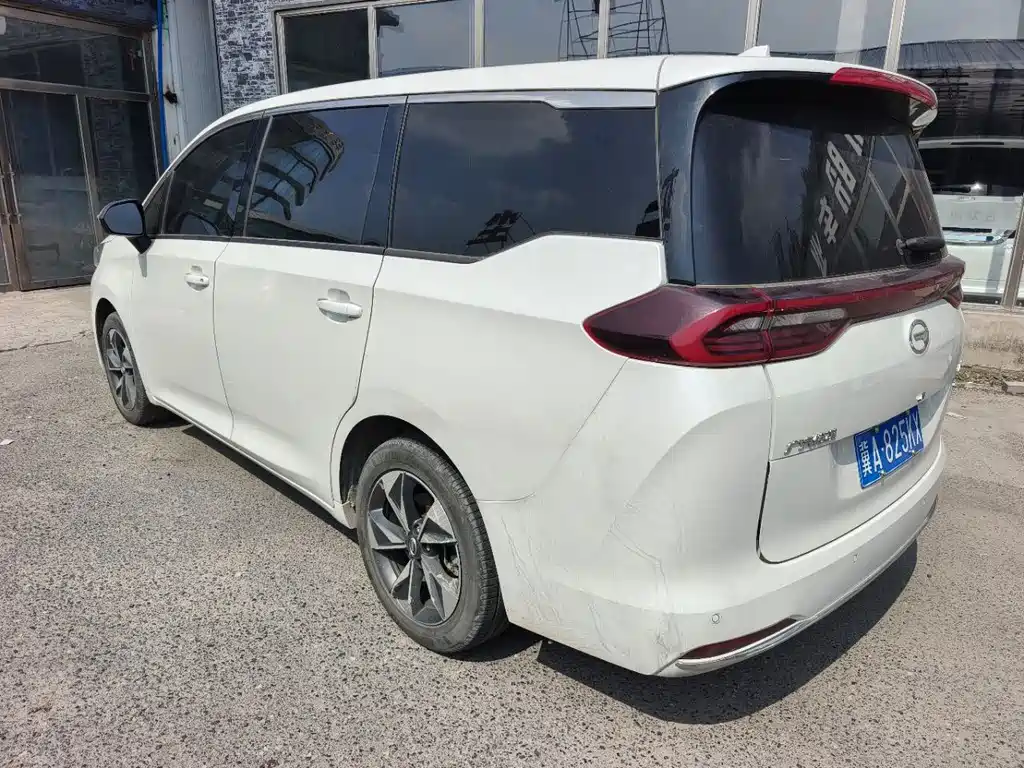 GAC Motor Trumpchi M6 2022 — фото 13