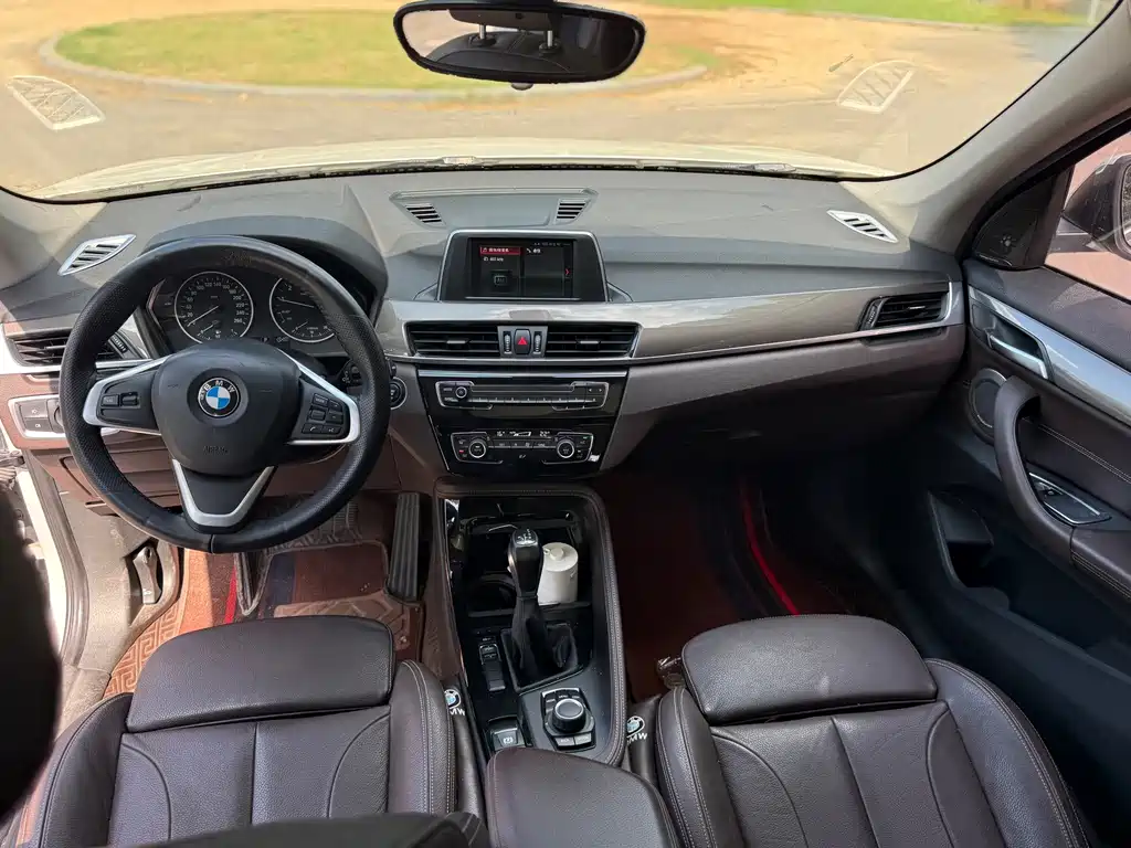 BMW X1 2018 — фото 6