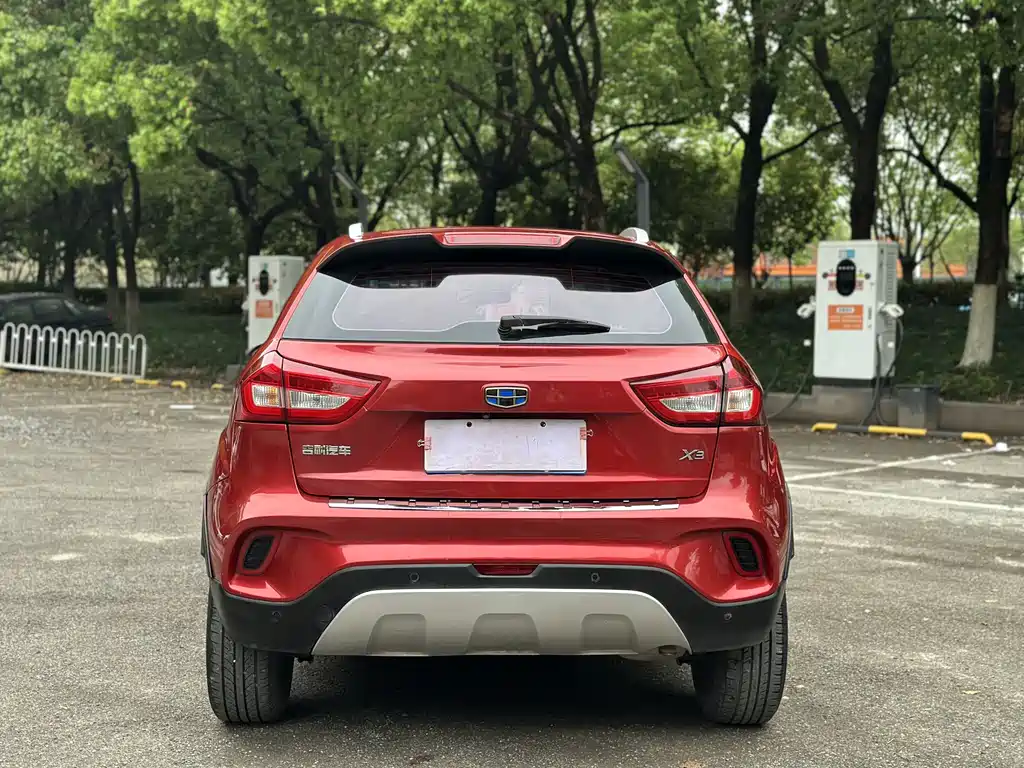 Geely Vision X3 2018 — фото 5