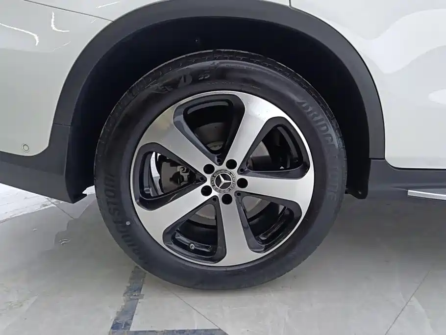 Mercedes-Benz GLC 2022
