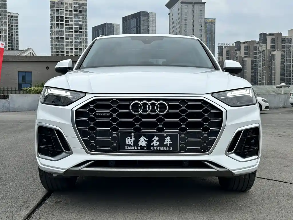 Audi Q5L 2024 — фото 2