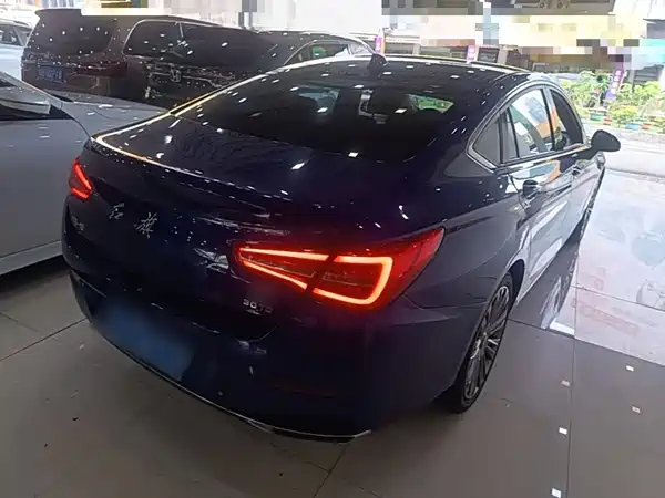 Hongqi H5 2021