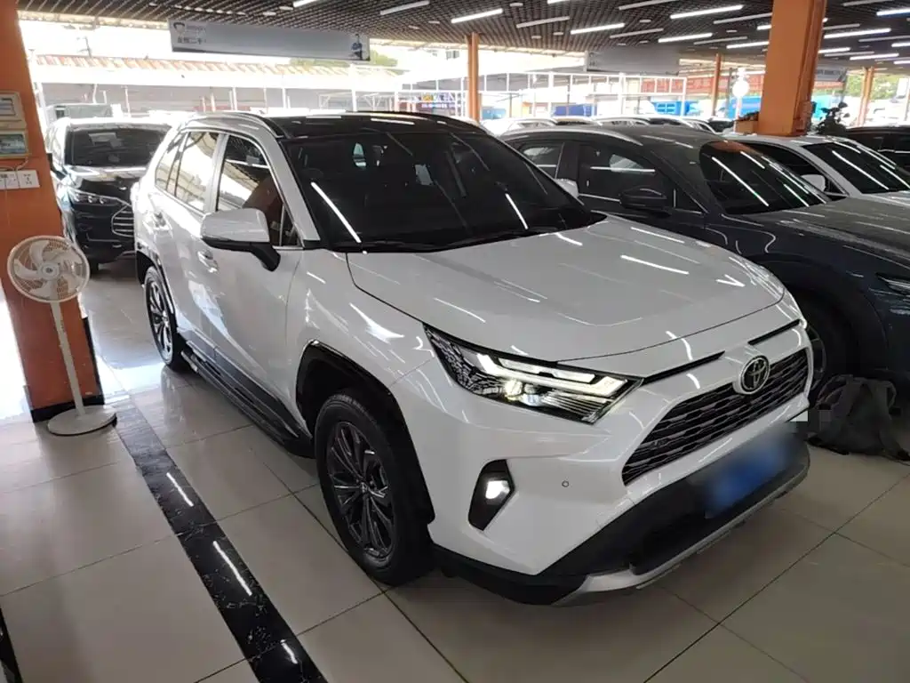 Toyota RAV4 2026