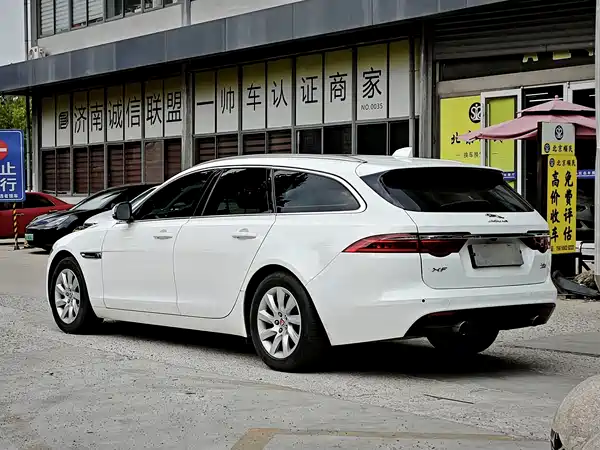 Jaguar XF 2019