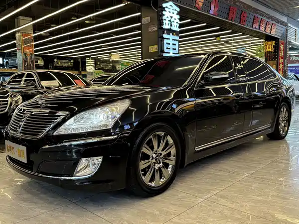 Hyundai Equus 2012