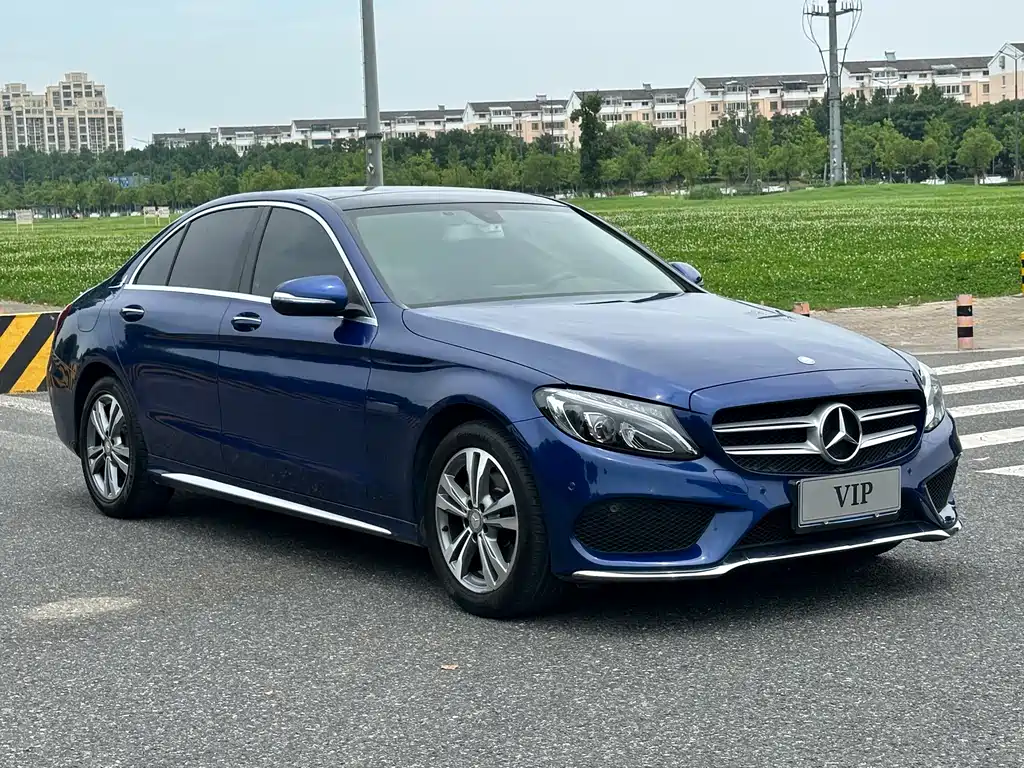 Mercedes-Benz C-Class 2017