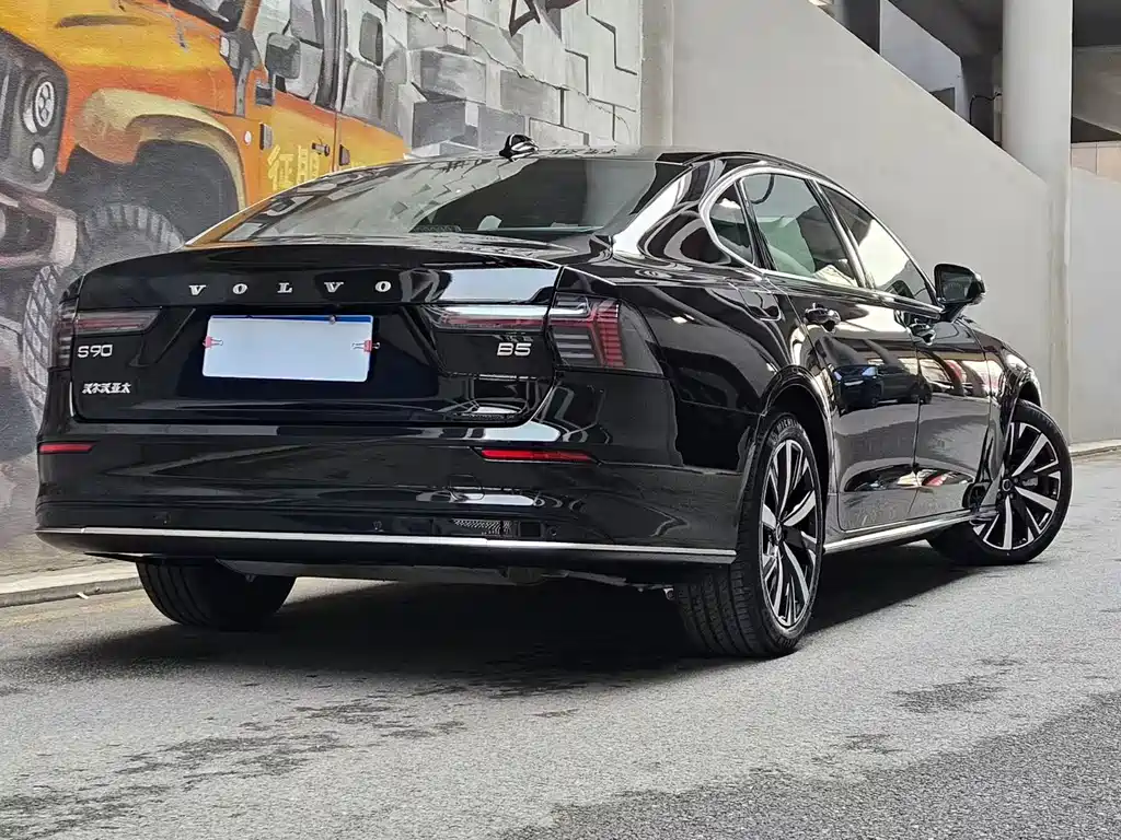 Volvo S90 2025 — фото 3