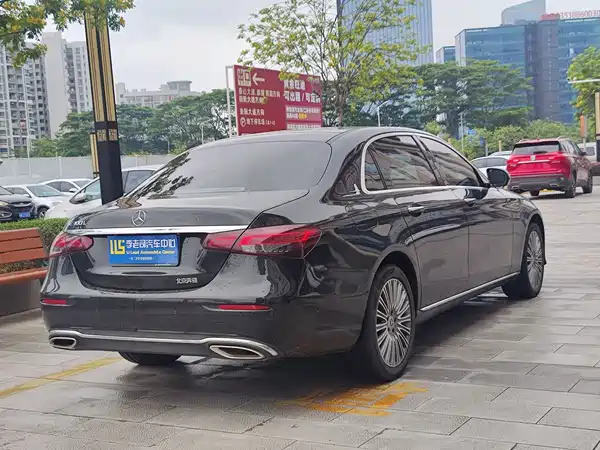 Mercedes-Benz E-Class 2021