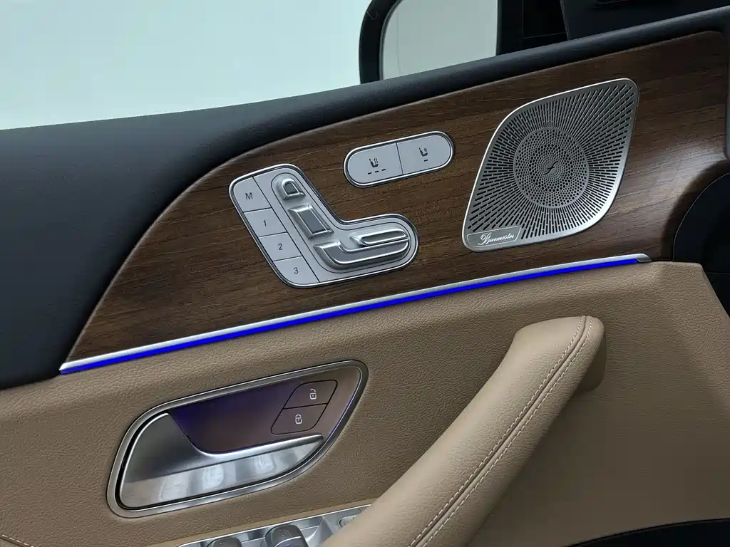 Mercedes-Benz GLE 2026 — фото 10