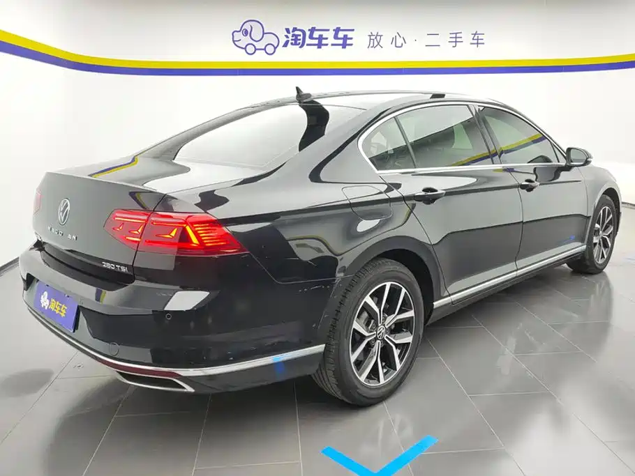 Volkswagen Magotan 2022 — фото 3