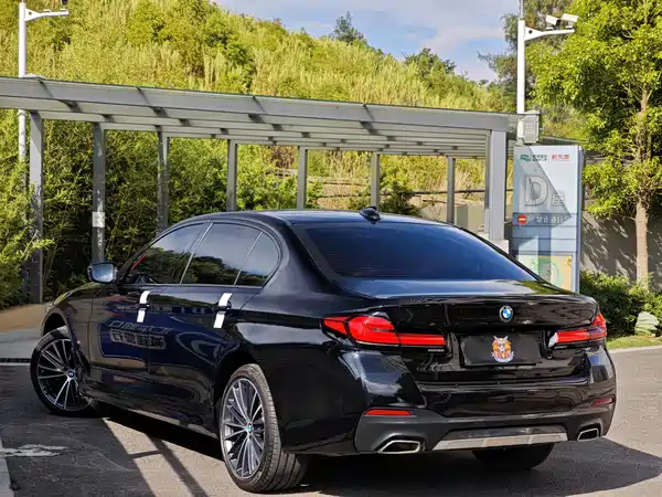 BMW 5 Series 2024