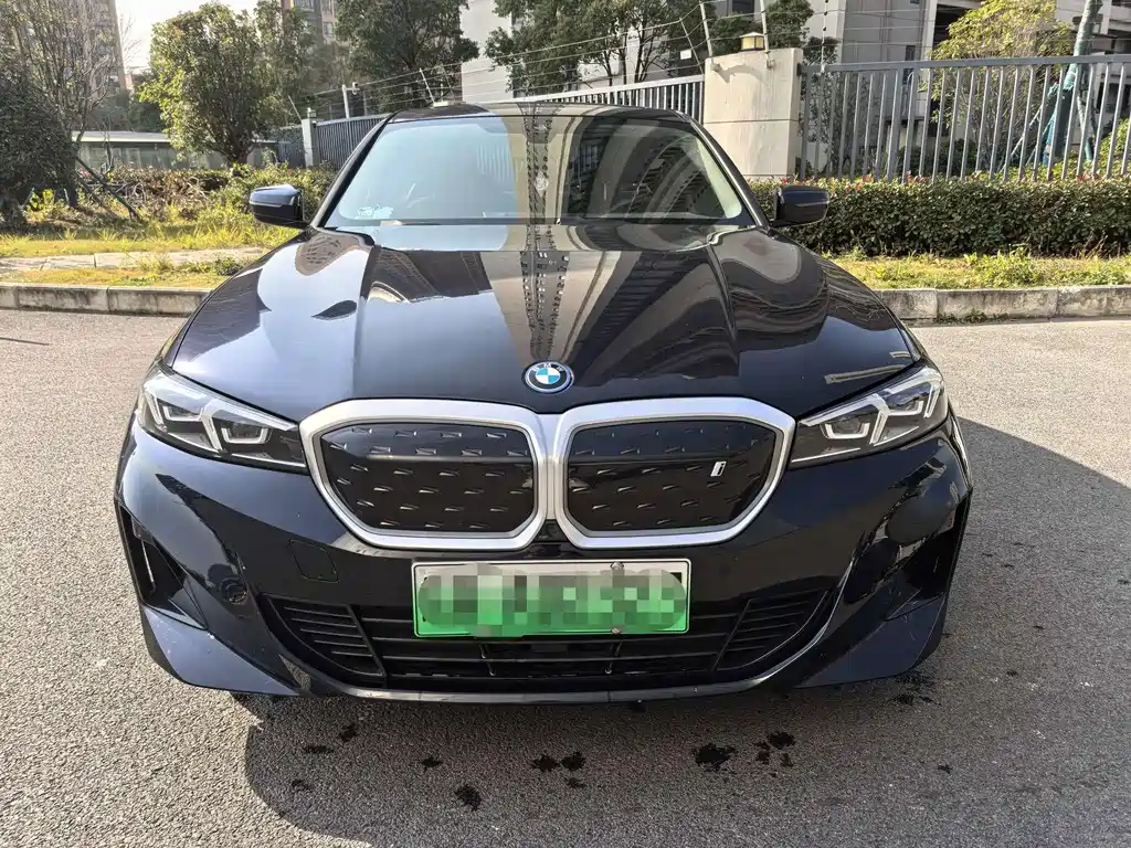 BMW i3 2022 — фото 2