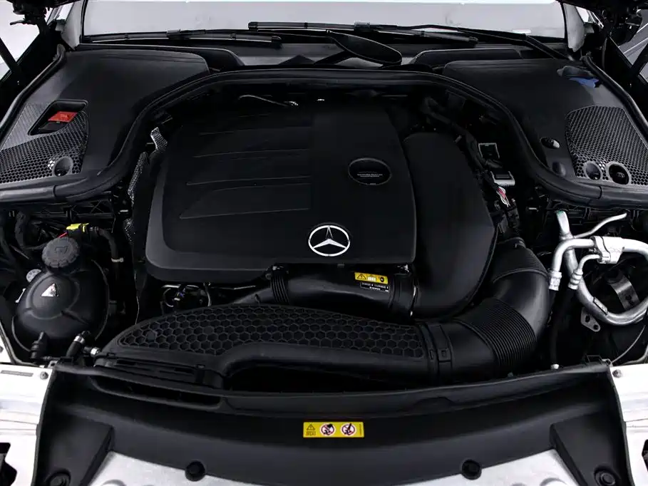 Mercedes-Benz E-Class 2022 — фото 17