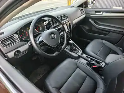 Volkswagen Sagitar 2015
