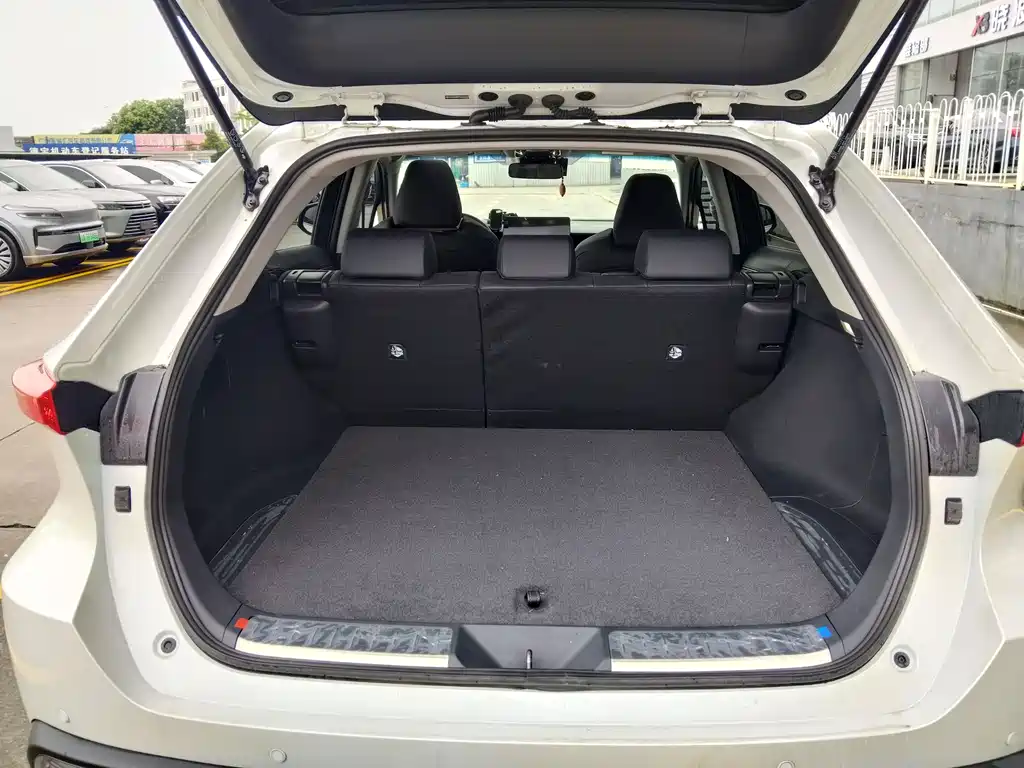 Toyota Harrier 2025 — фото 11