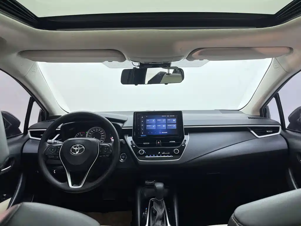 Toyota Corolla 2022 — фото 19