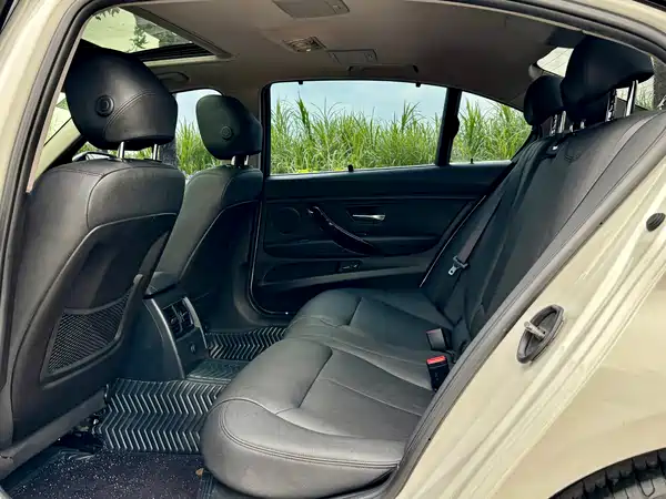 BMW 3 Series 2017
