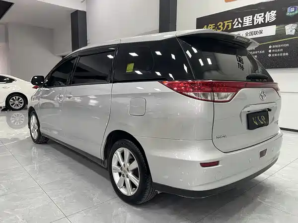 Toyota Previa 2012