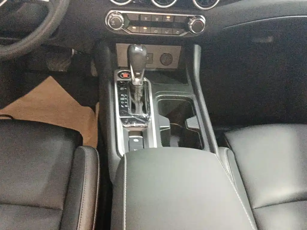 Nissan Sylphy 2025 — фото 14