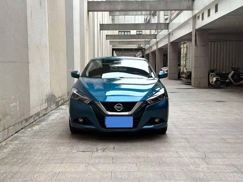 Nissan Bluebird 2016